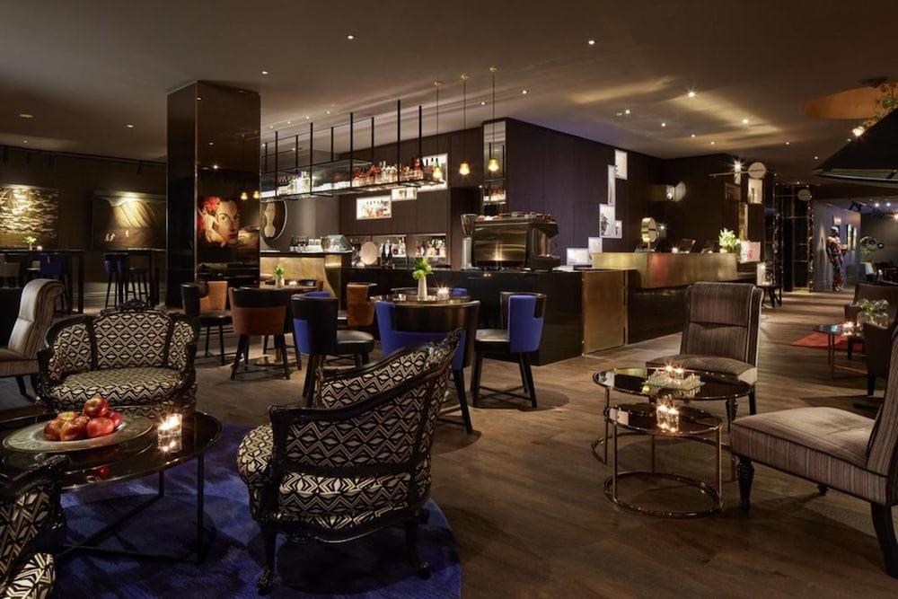 Museum Apartment Hotel, Independent Collection By Evt Wellington Luaran gambar The Lounge at the InterContinental London - The O2