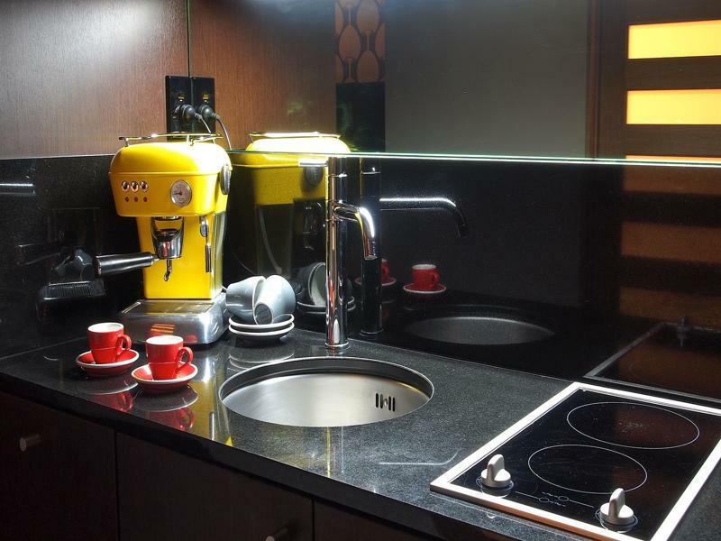 Museum Apartment Hotel, Independent Collection By Evt Wellington Luaran gambar A kitchen with a built-in sink
