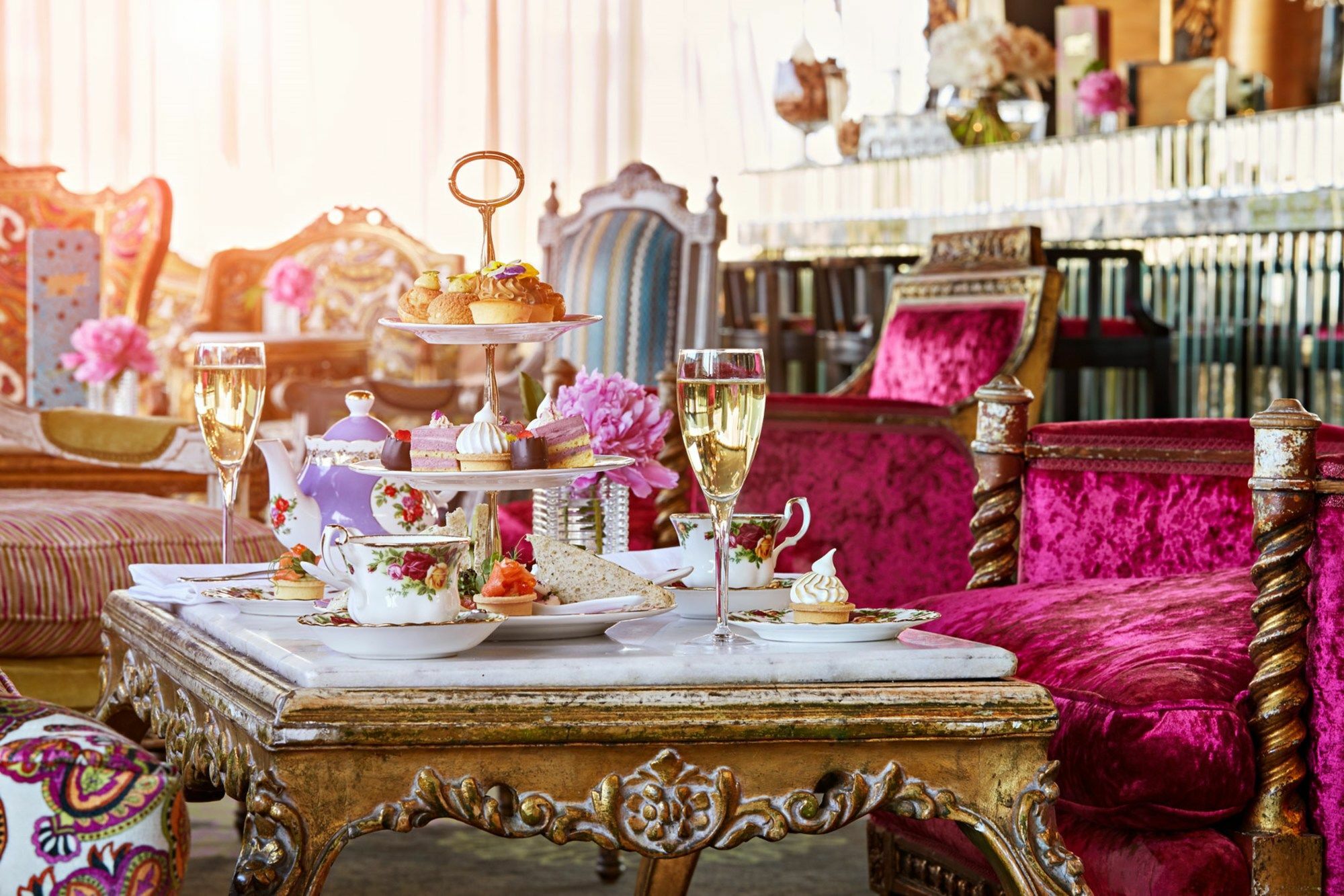 Museum Apartment Hotel, Independent Collection By Evt Wellington Luaran gambar Tea time at the Taj Mahal Palace